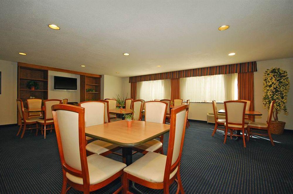 Comfort Inn Chester - Richmond South Zewnętrze zdjęcie