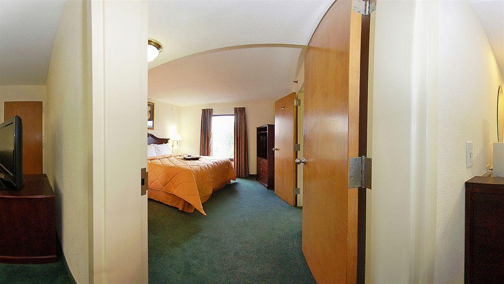 Comfort Inn Chester - Richmond South Zewnętrze zdjęcie