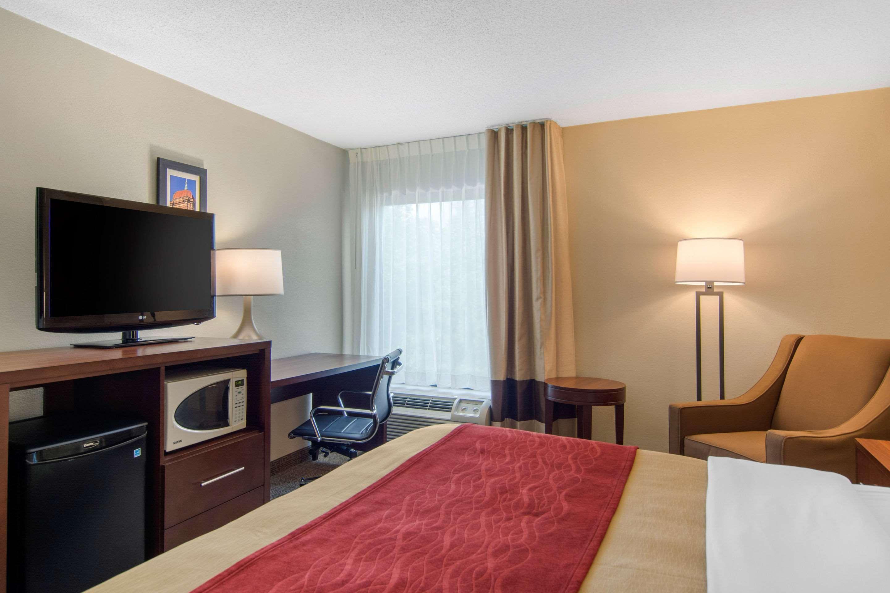 Comfort Inn Chester - Richmond South Zewnętrze zdjęcie